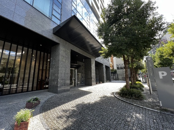 その他共有部分　エントランス前車寄せ