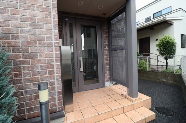 エントランス　エントランス