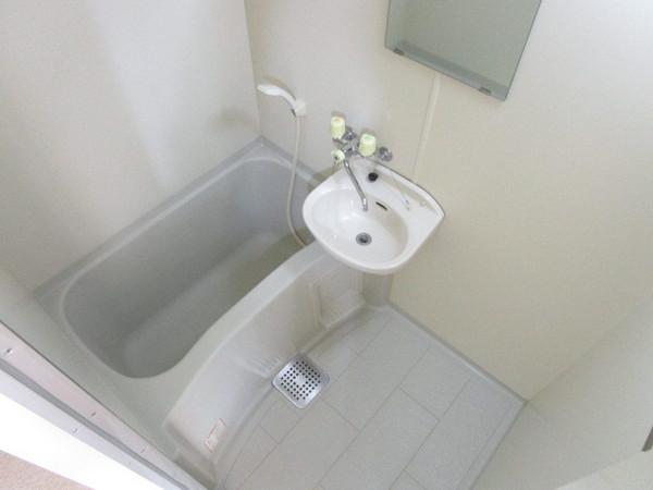 バス・シャワールーム　※同物件別室※