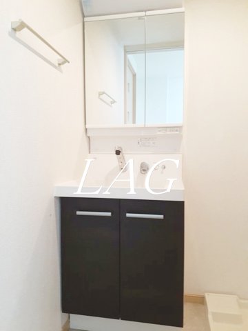 洗面設備　洗面台です。