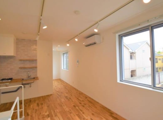 居室・リビング　居室