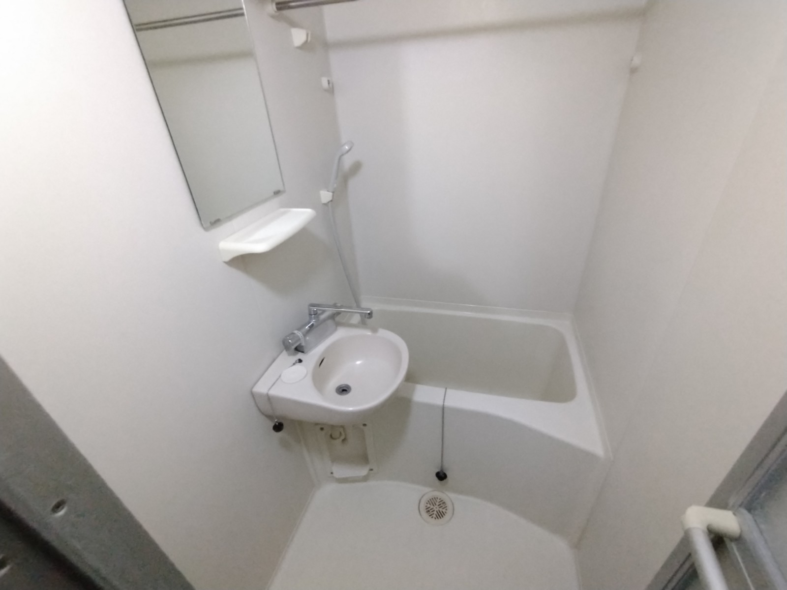 バス・シャワールーム　他のお部屋の参考写真となります。