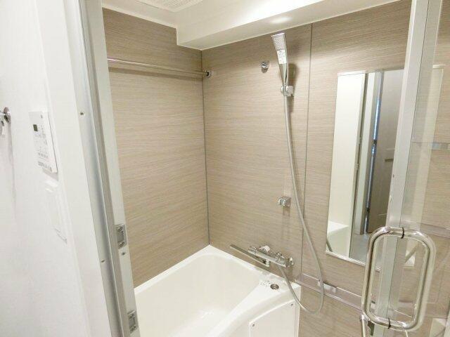 バス・シャワールーム　?