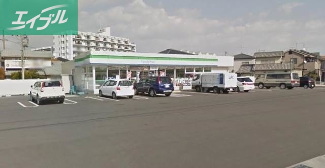 コンビニ　ファミリーマート岡山万倍店（コンビニ）まで891m