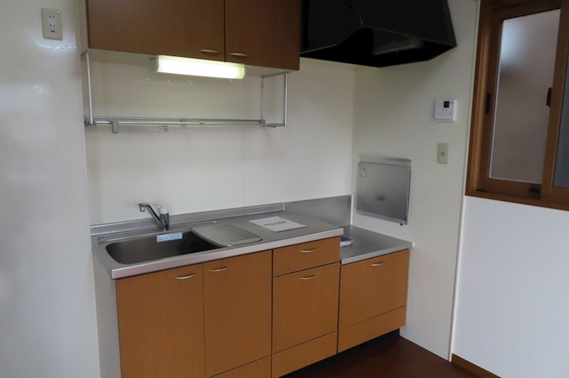 キッチン　同物件別部屋