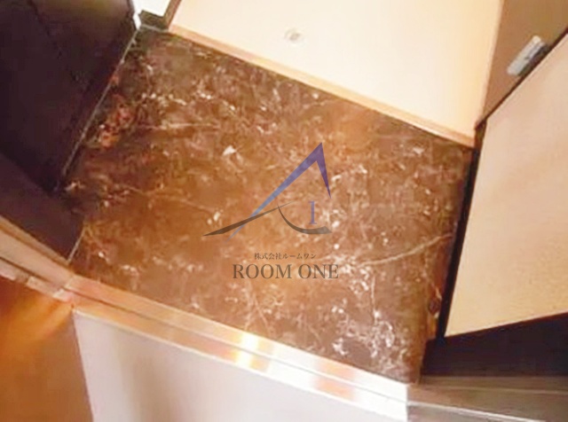 玄関　玄関です。