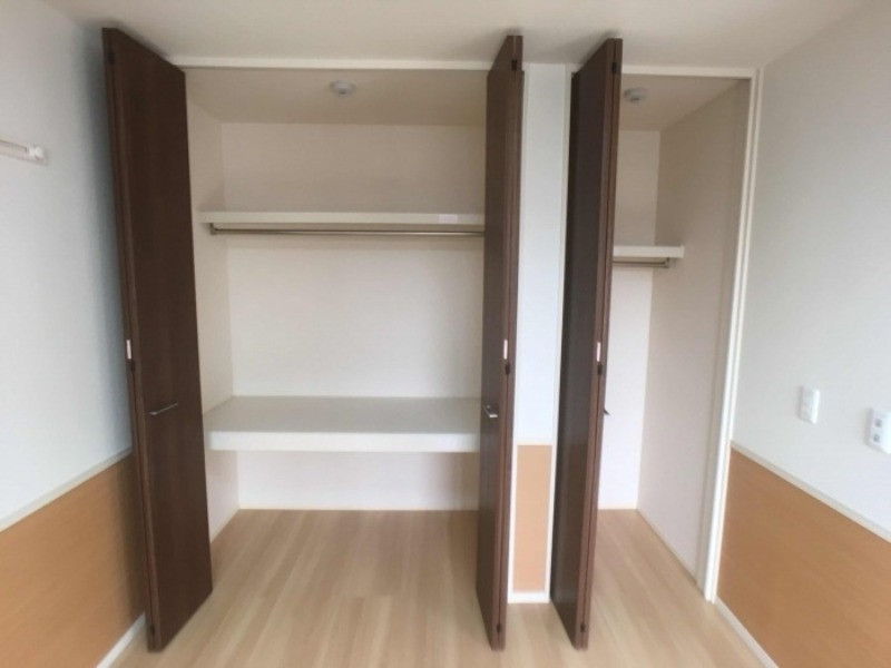 収納　図面と現状に相違がある場合には現状を優先