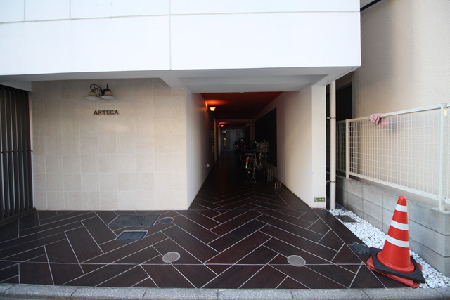 エントランス　エントランス