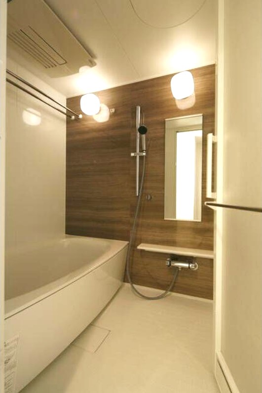 バス・シャワールーム