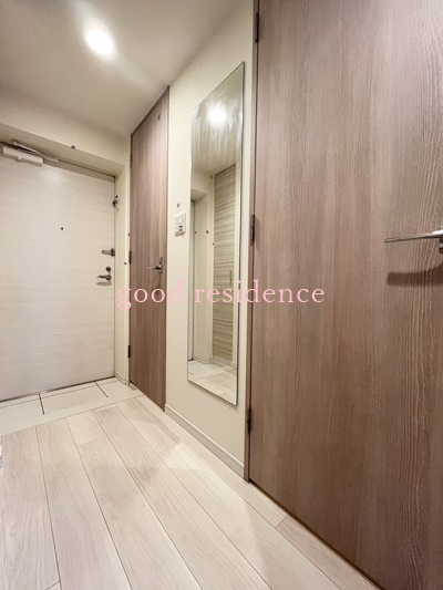 玄関　【設備充実の人気分譲マンション♪】