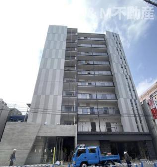 エントランス　清潔なエントランスです