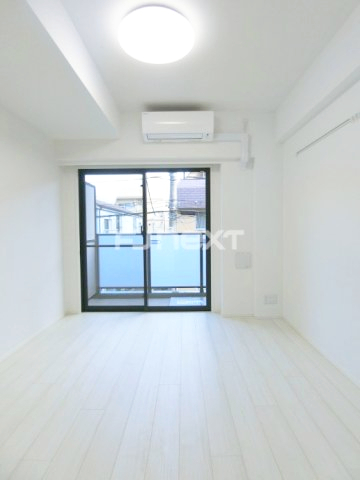 居室・リビング　居間・リビング