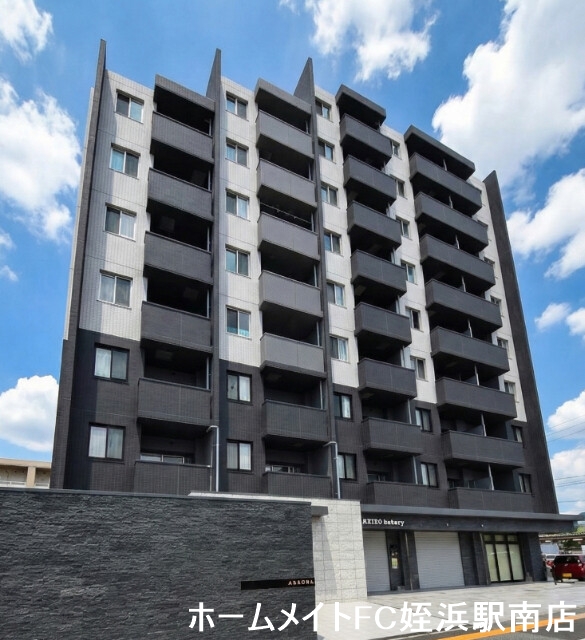 建物外観　★今宿駅前の築浅物件！★