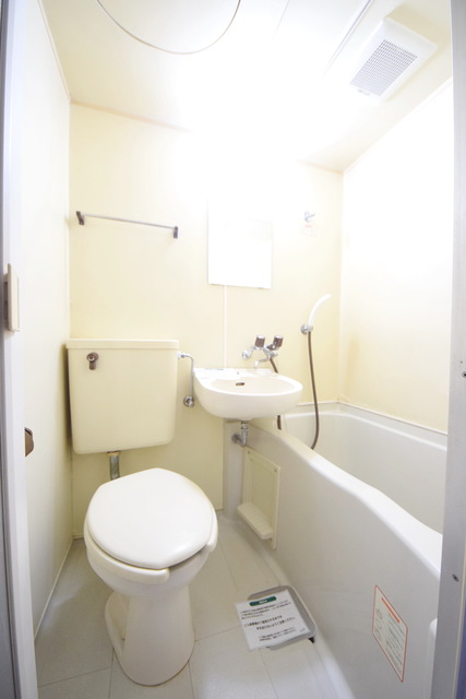 バス・シャワールーム　～一日の疲れを癒しましょうっ～