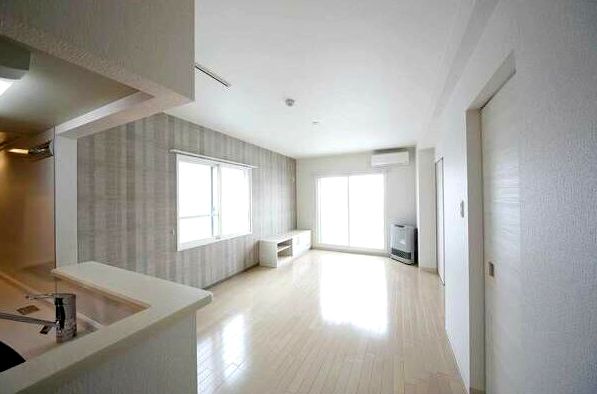 居室・リビング　☆白基調の内装☆