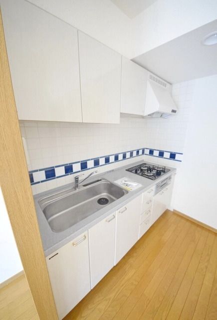 キッチン　★ガスコンロ3口設置済み★