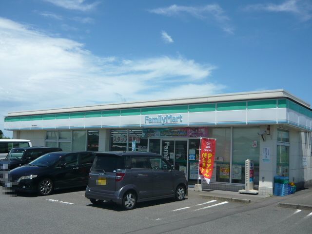 コンビニ　ファミリーマート指宿大園原店（コンビニ）まで800m