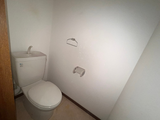 トイレ　参考写真