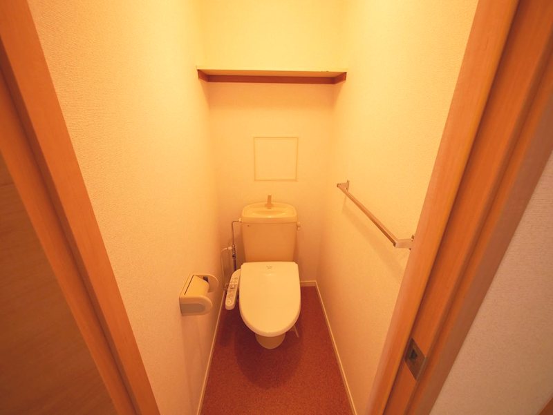 トイレ　ウォシュレット