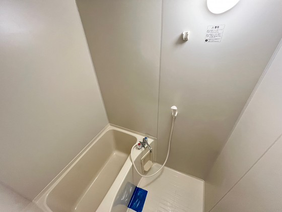 バス・シャワールーム　※別号室の写真です。