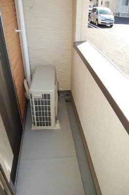 バルコニー　日当りの良いバルコニー