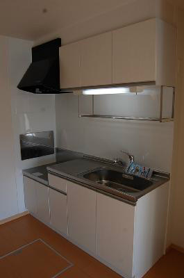 キッチン　調理スペースもしっかり確保