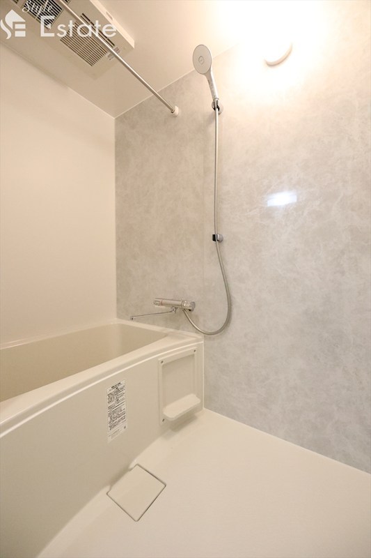 バス・シャワールーム　バスルーム