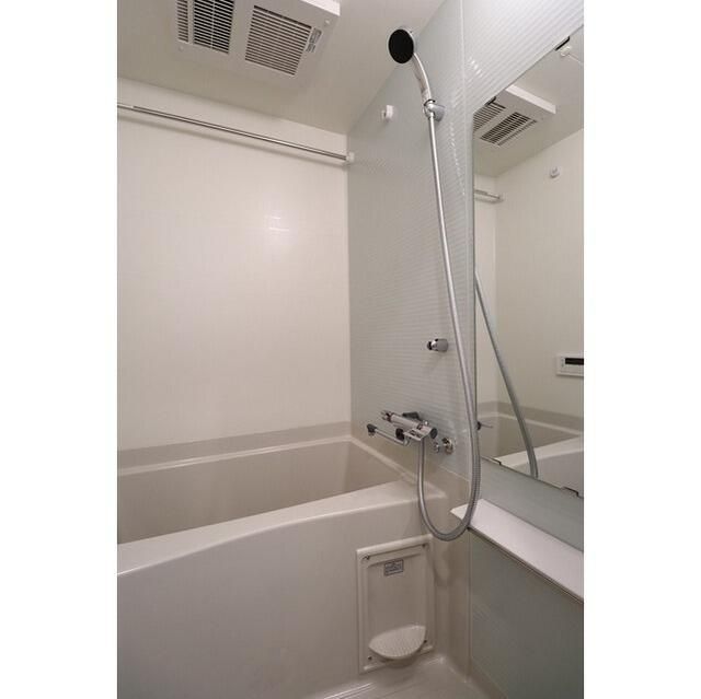 バス・シャワールーム　（別タイプ参考写真）グランカーサ王子　北区王子3