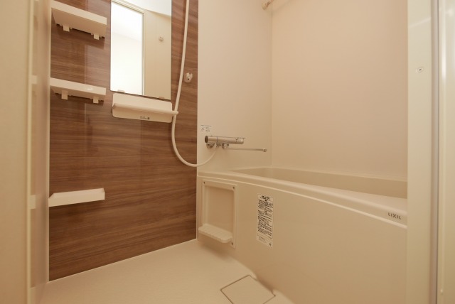 バス・シャワールーム　ゆったり過ごせるお風呂です