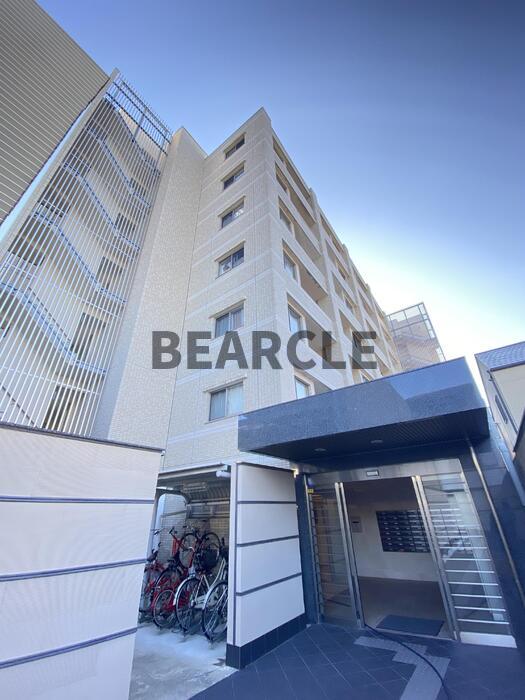 建物外観　落ち着いた雰囲気の外観です
