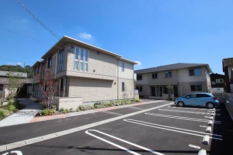 建物外観　外観写真（昼）