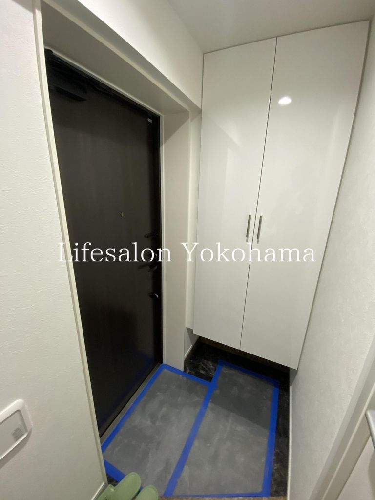 玄関　設備