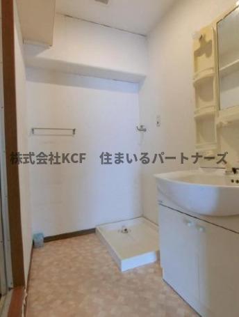 洗面設備　脱衣スペースもあります