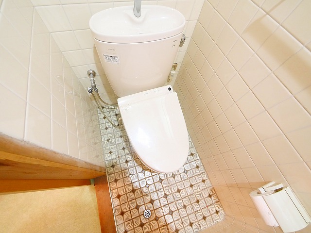 トイレ　落ち着いたトイレです