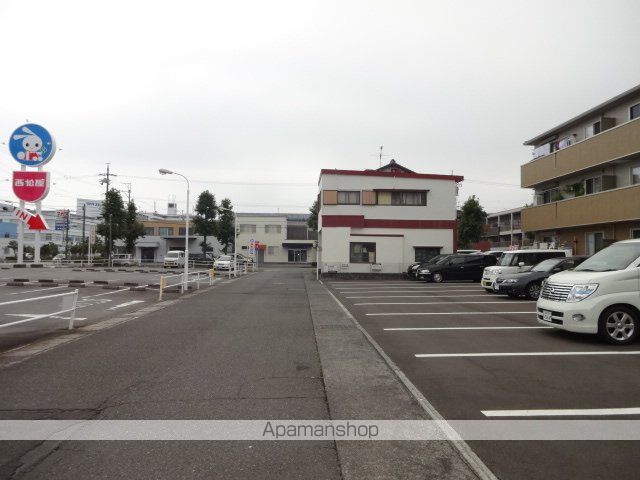 その他　周辺道路（その他）まで10m