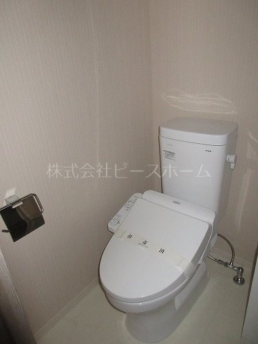 トイレ　※別号室参考写真