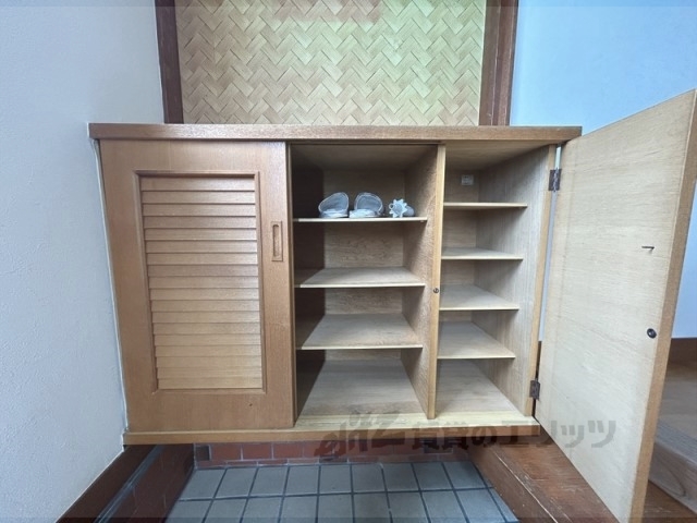 収納　下駄箱