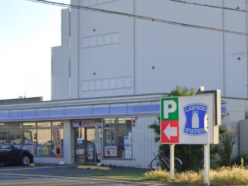 コンビニ　ローソン 内環豊中服部寿町店（コンビニ）まで641m