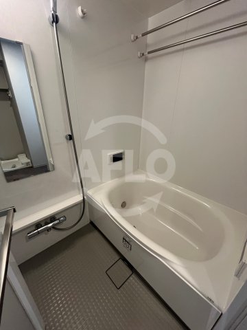 バス・シャワールーム　アーバネックス谷町四丁目　浴室