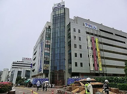 ショッピングセンター　さいか屋藤沢店（ショッピングセンター）まで354m