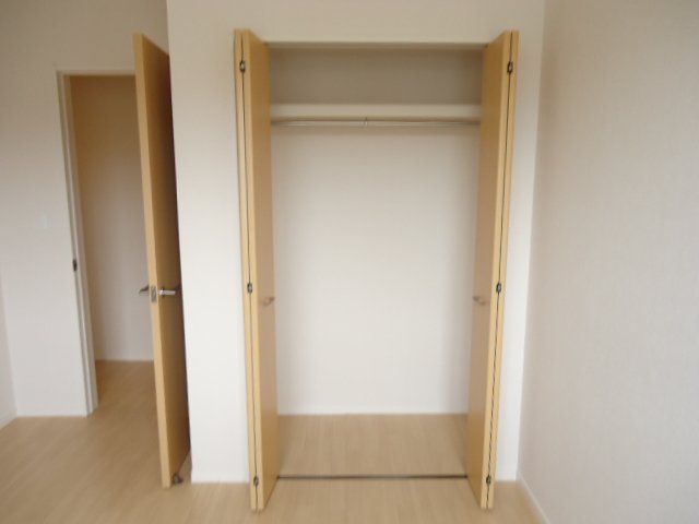 収納　クローゼット