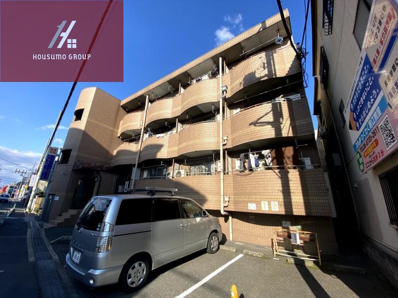 建物外観　外観は落ち着いています