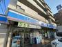コンビニ　ローソン　豊中蛍池中町三丁目店（コンビニ）まで132m