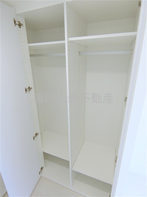収納　収納　大きめなクローゼット