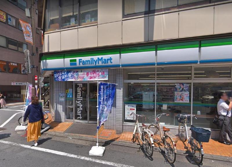 コンビニ　ファミリーマート（コンビニ）まで90m