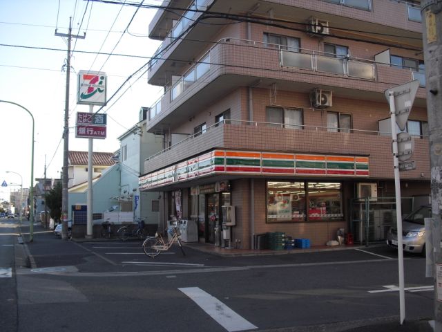 その他　セブンイレブン（その他）まで130m