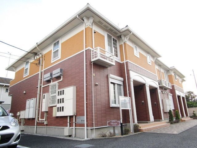建物外観　★オシャレな外観の明るい物件です★