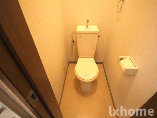 トイレ　コンパクトで使いやすいトイレです