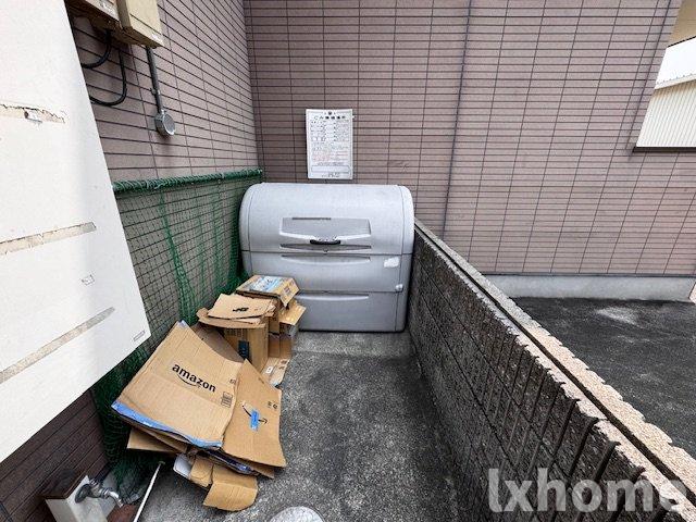 バルコニー　落ち着いた時間を過ごせるバルコニーです