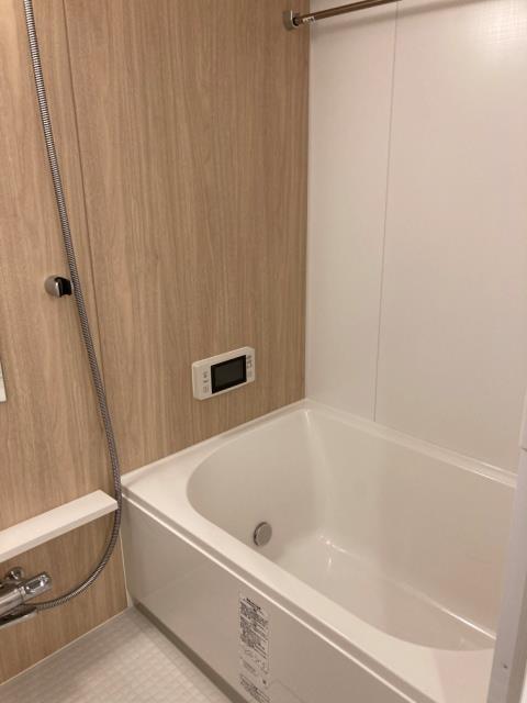 バス・シャワールーム　※写真は同タイプ住戸です。